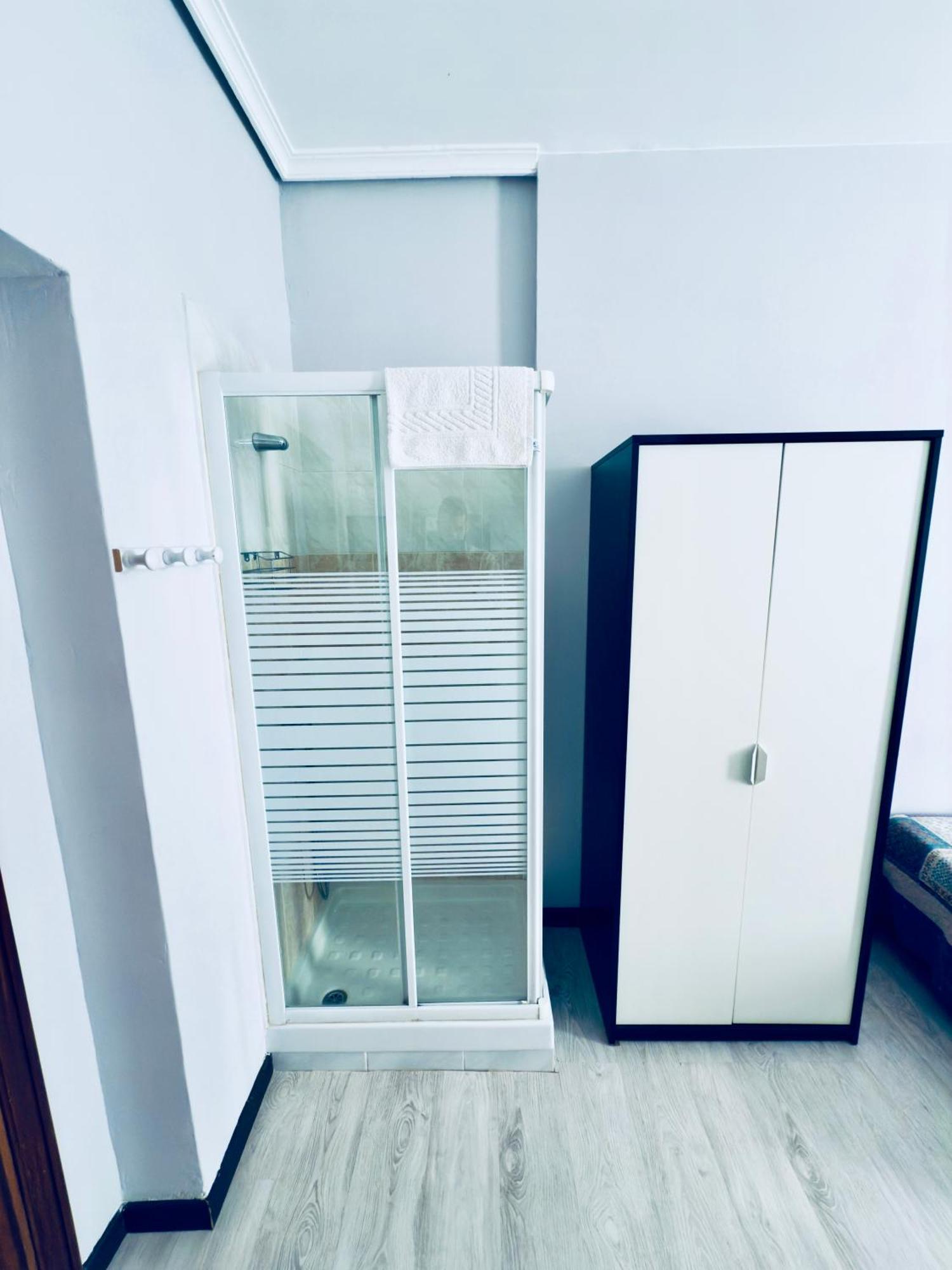 Hostal Conde De Alba — Zdjęcia 1